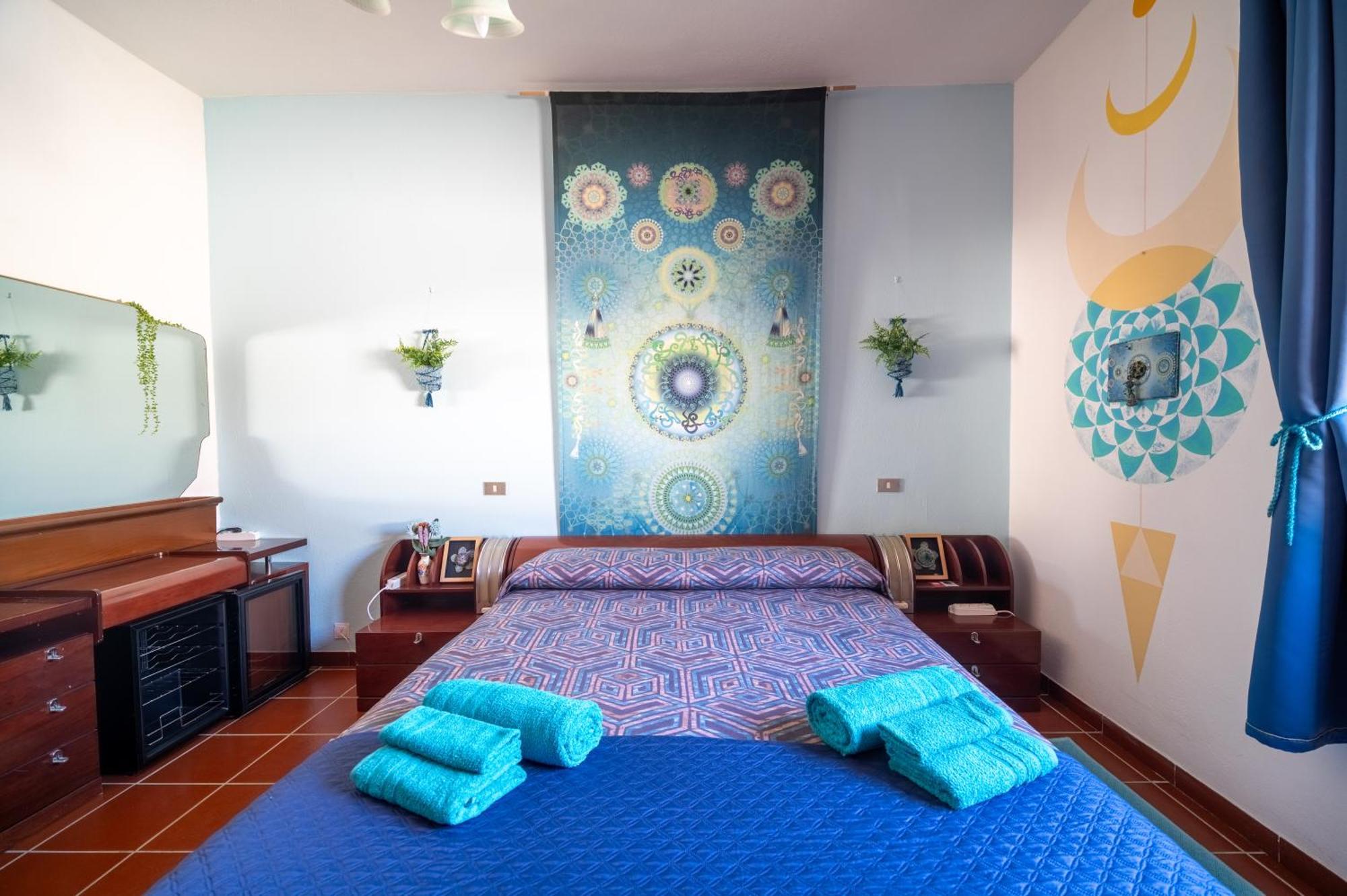 Resonance Experience - Tranquil Room Close To Beaches And Sacred Sites Sant Isidoro  Dış mekan fotoğraf